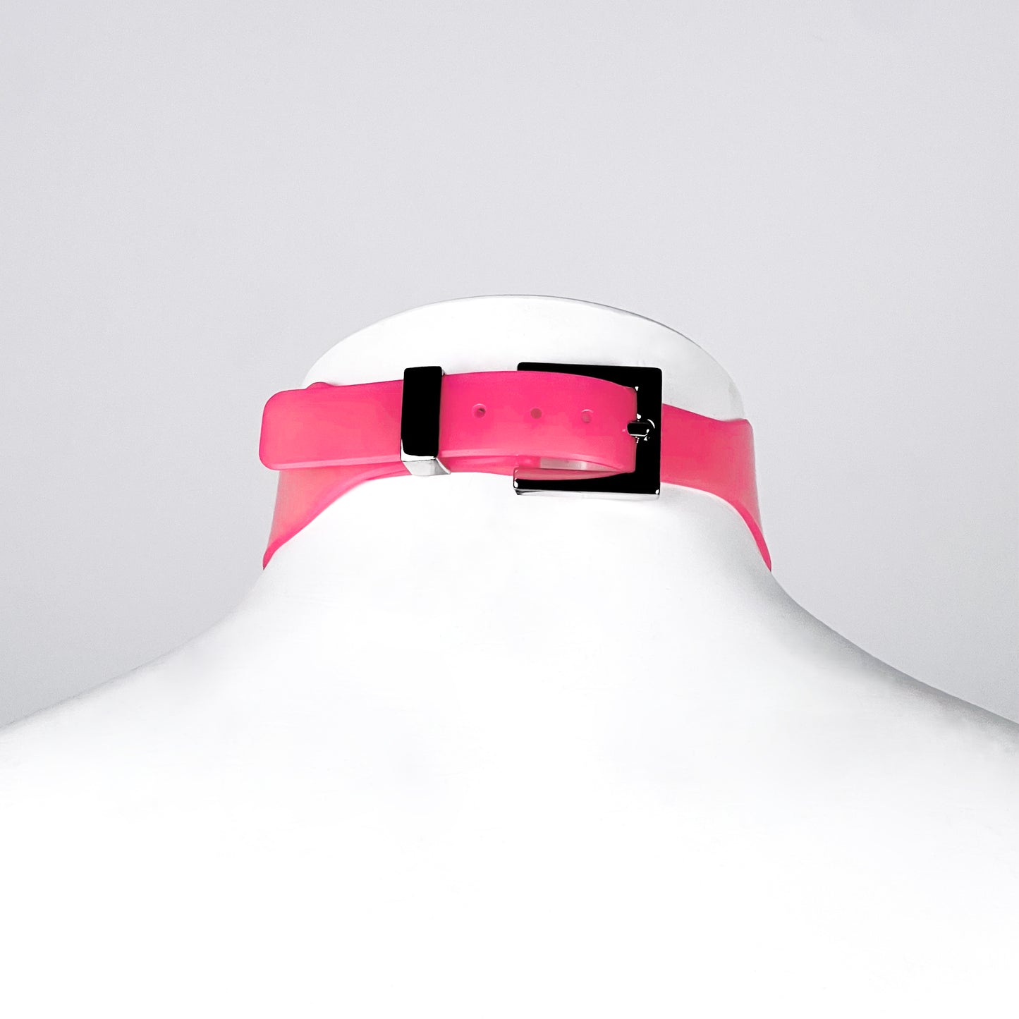 "PIG" choker