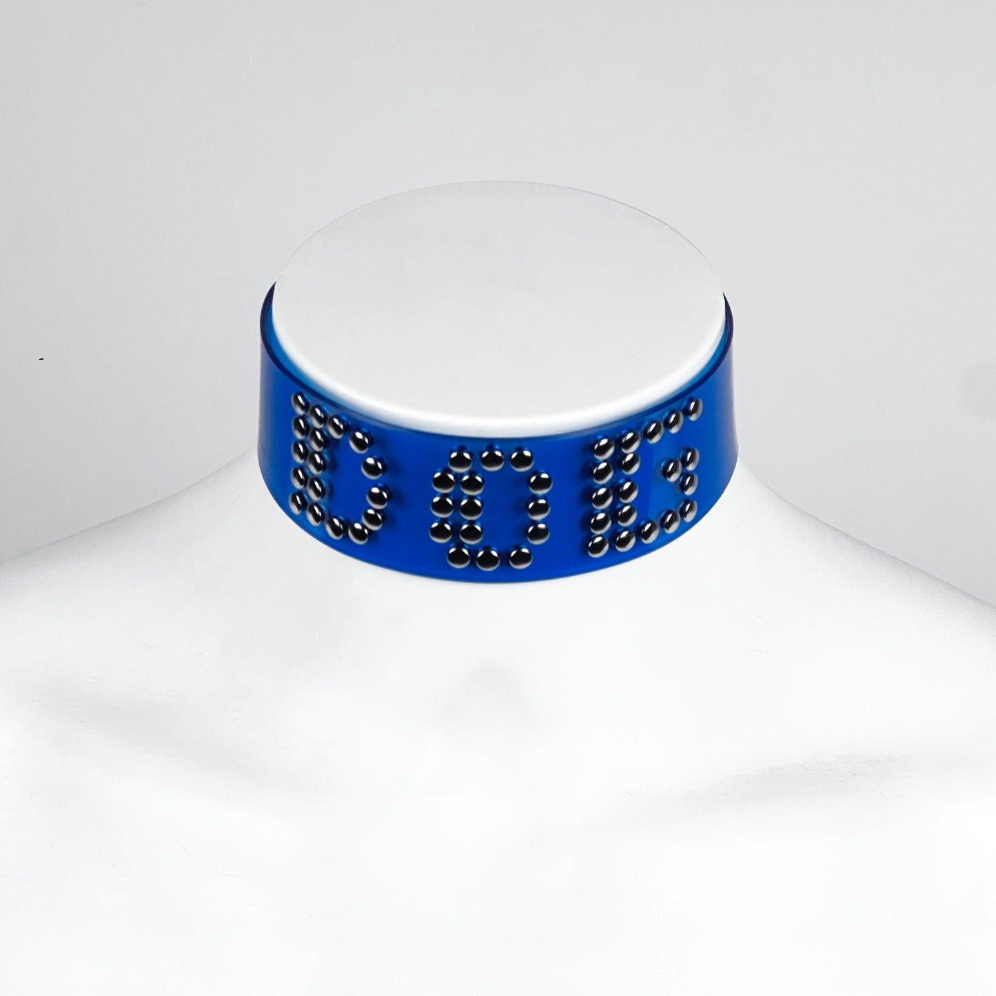 "DOG" choker