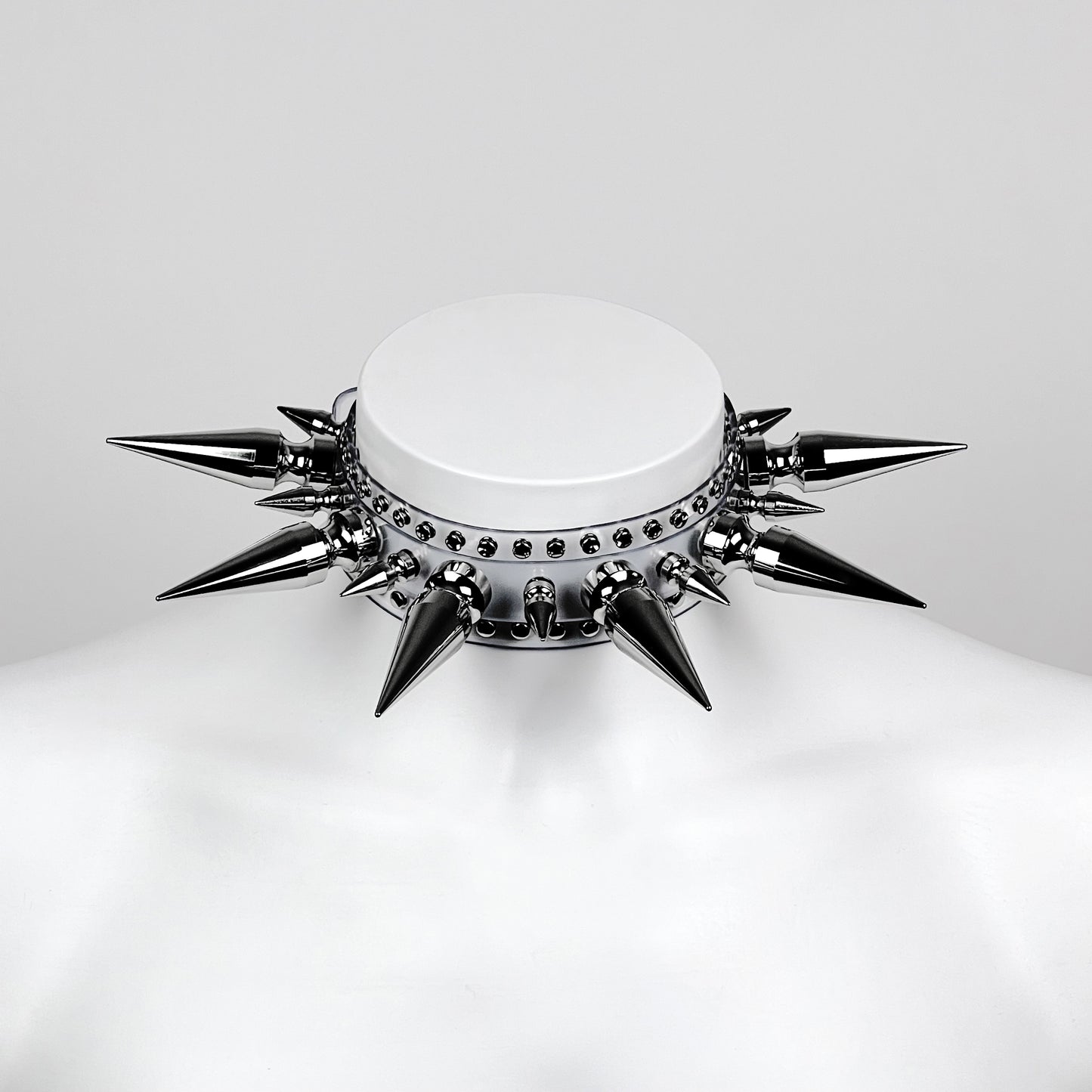 Atomic choker