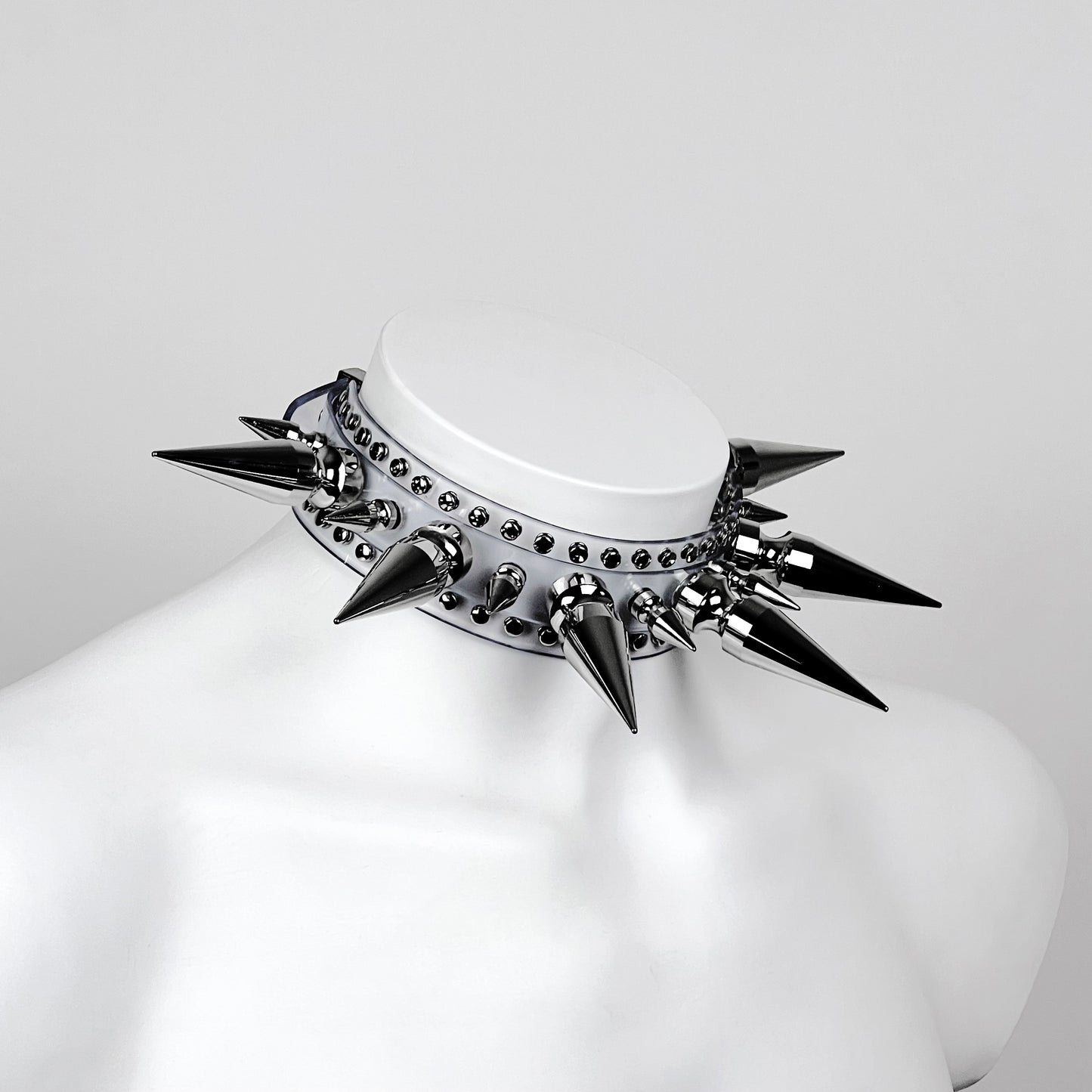 Atomic choker