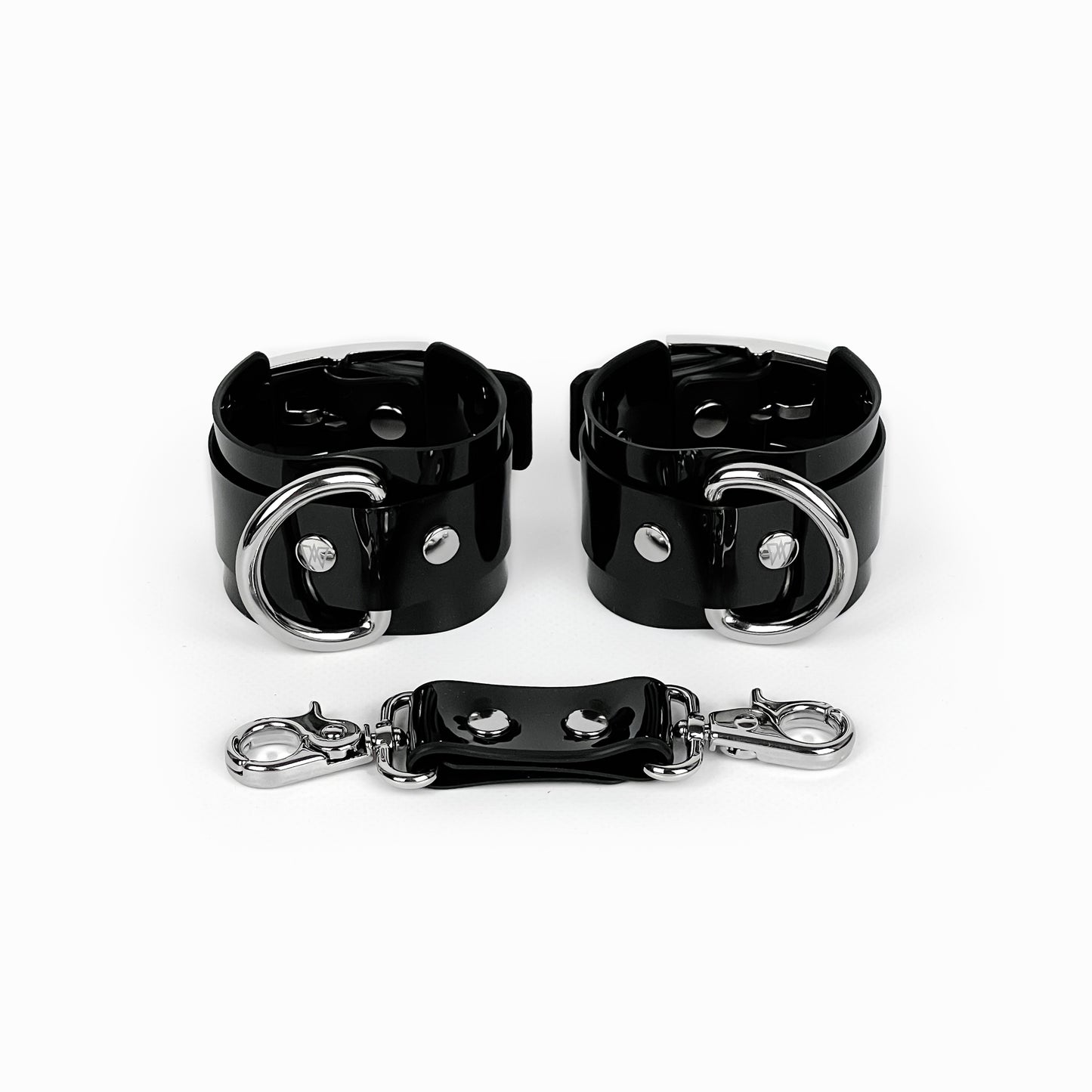 D-ring handcuffs