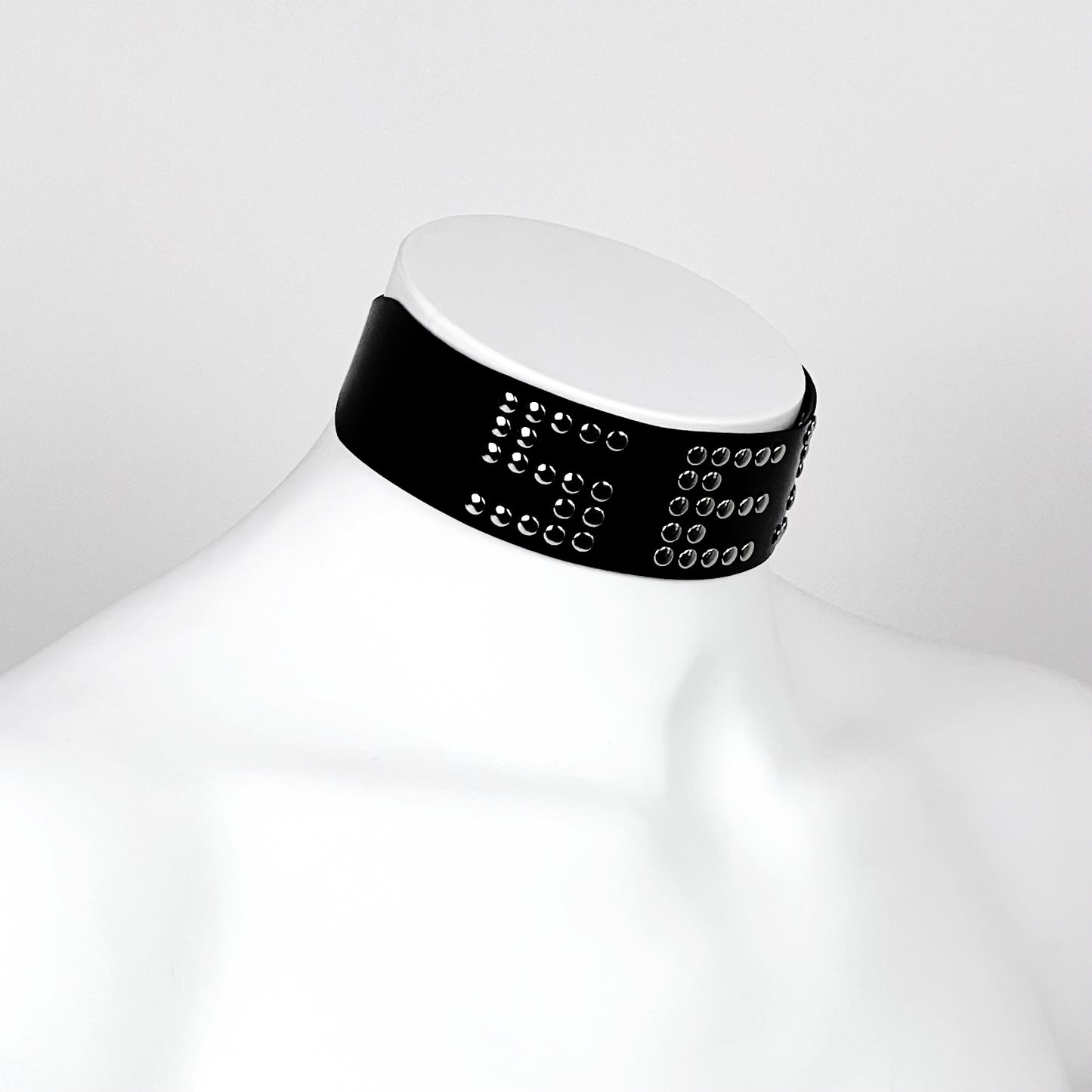 SEX choker