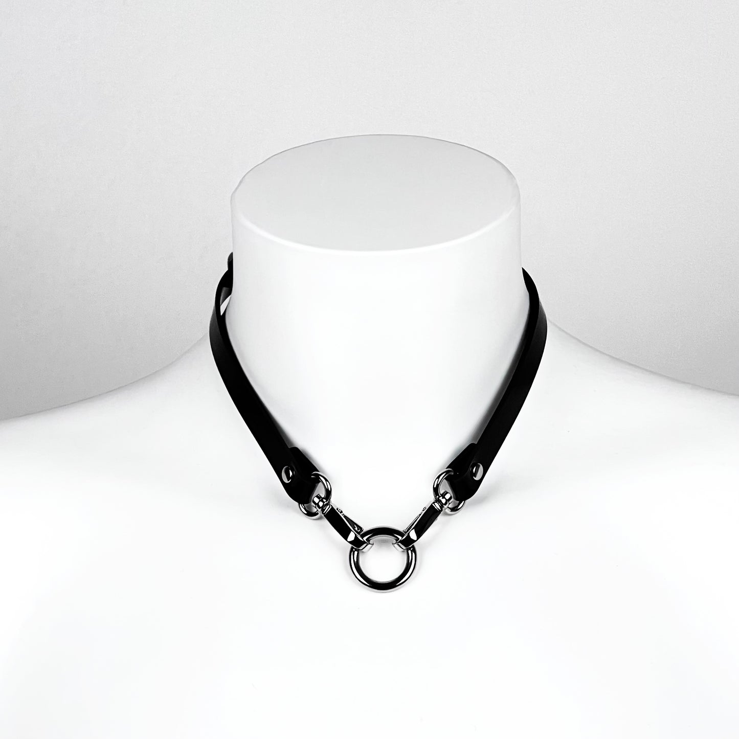 Double H choker