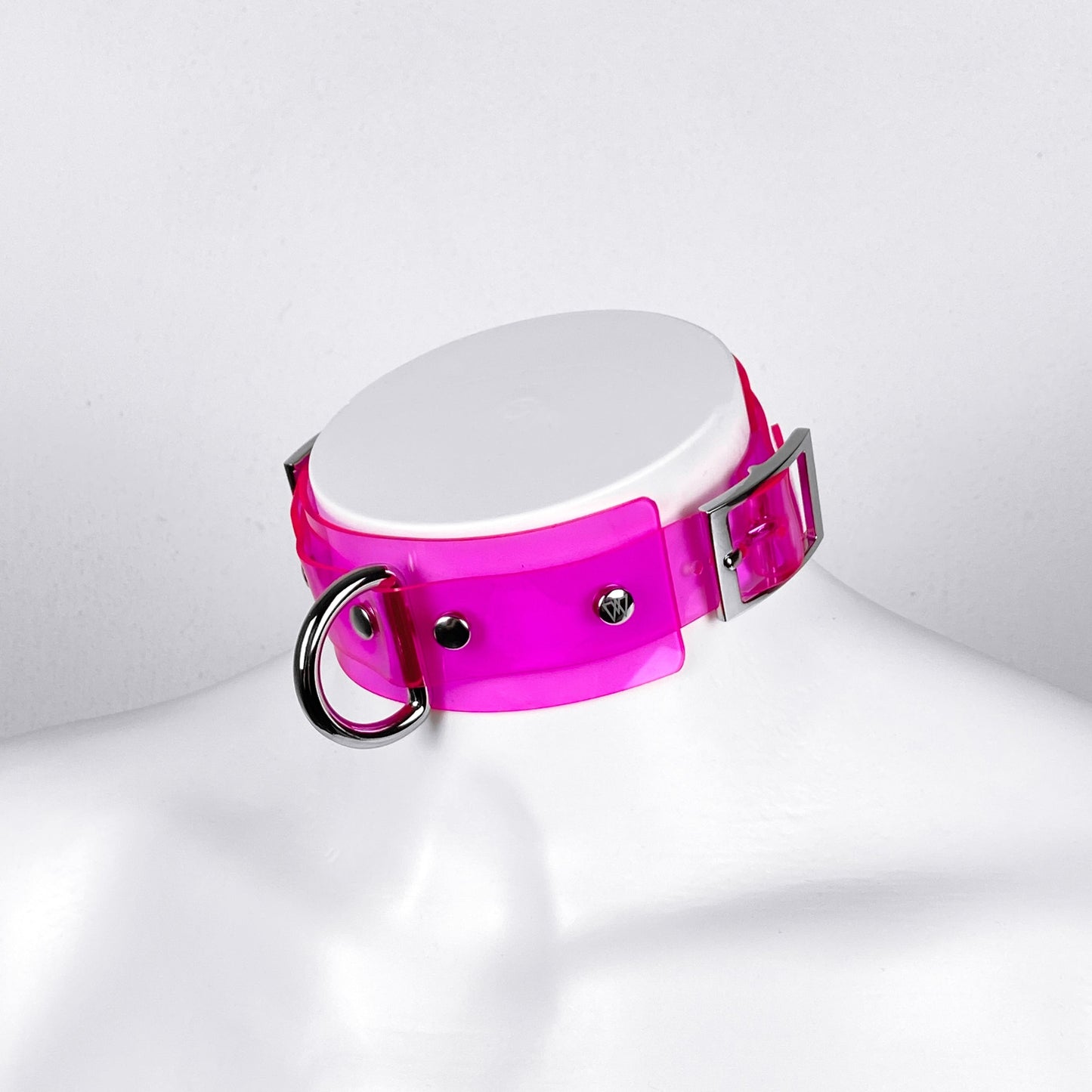 D-ring handcuffs
