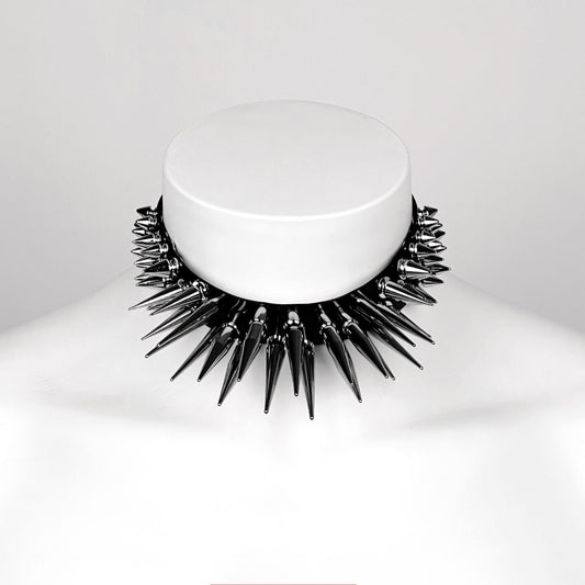Ares choker