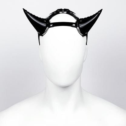 Horns head harness