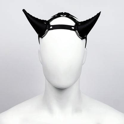 Horns head harness