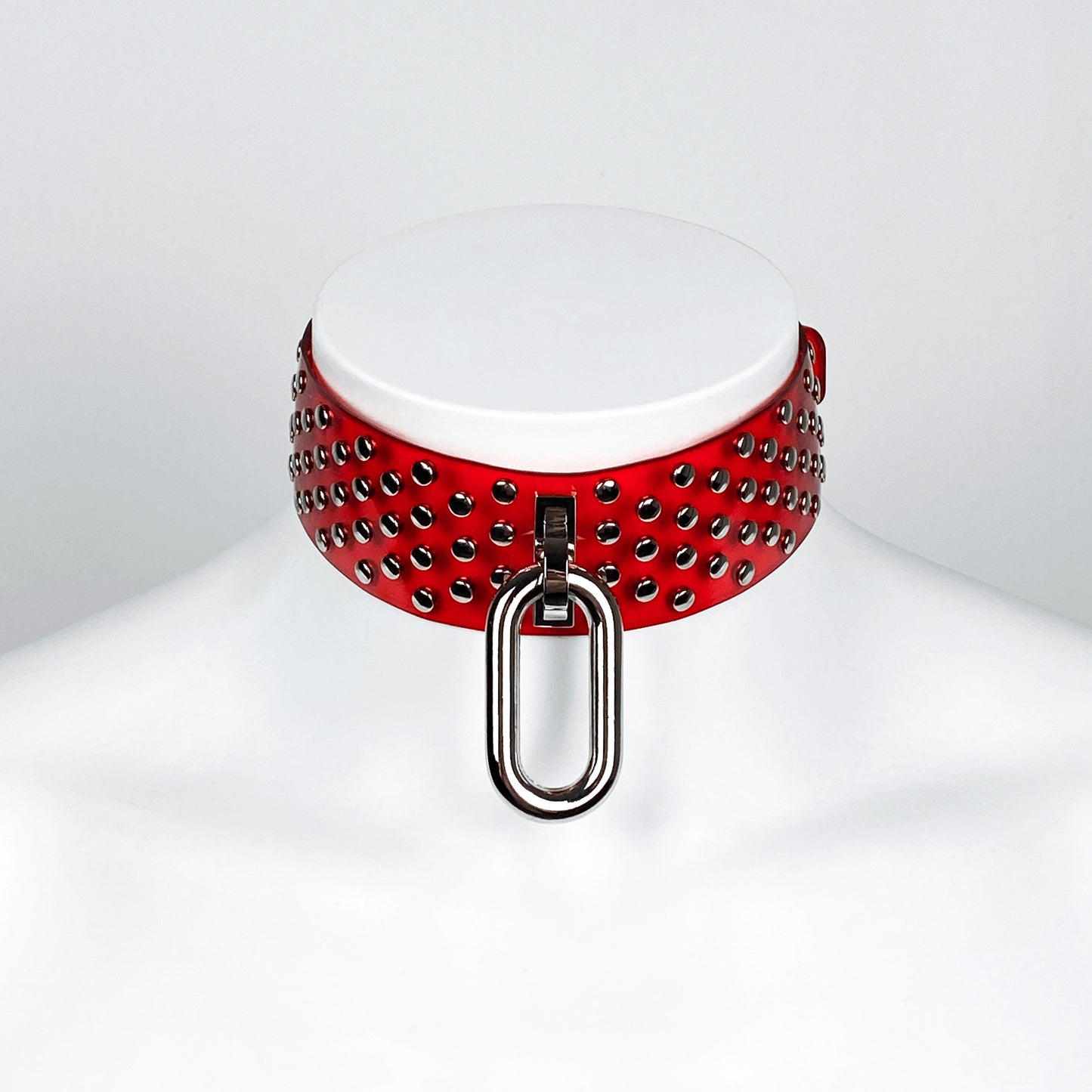 Held studs choker